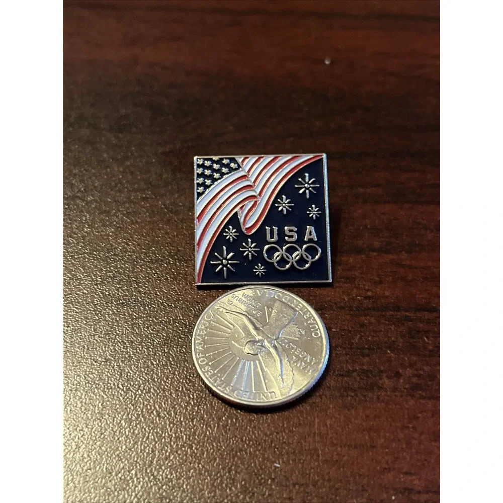 Olympic Games Team USA American Flag Fireworks Lapel Hat Pin‎